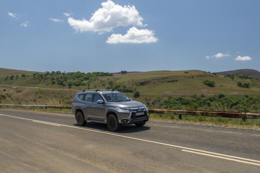  Mitsubishi Pajero Sport Shogun 2018 года  (ZA) (фото 12 из 27)